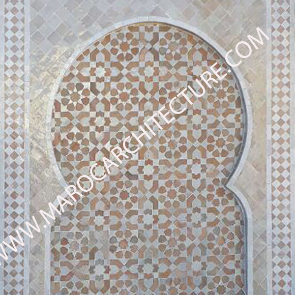 Moroccan mosaic fountain by Maroc Architecture et Zellij
