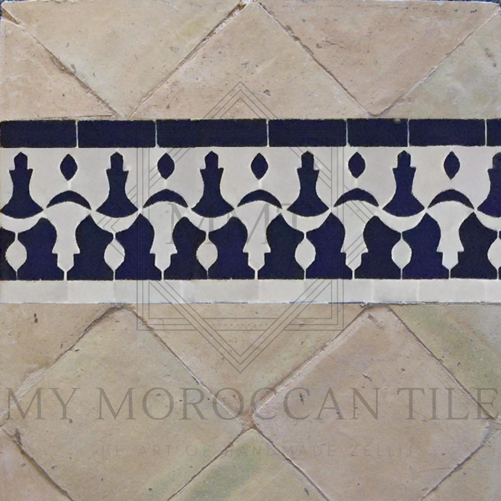 crescent mosaic border